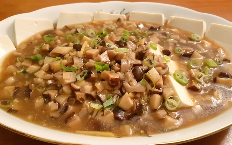 am-thuc-chay-hoa-sen
