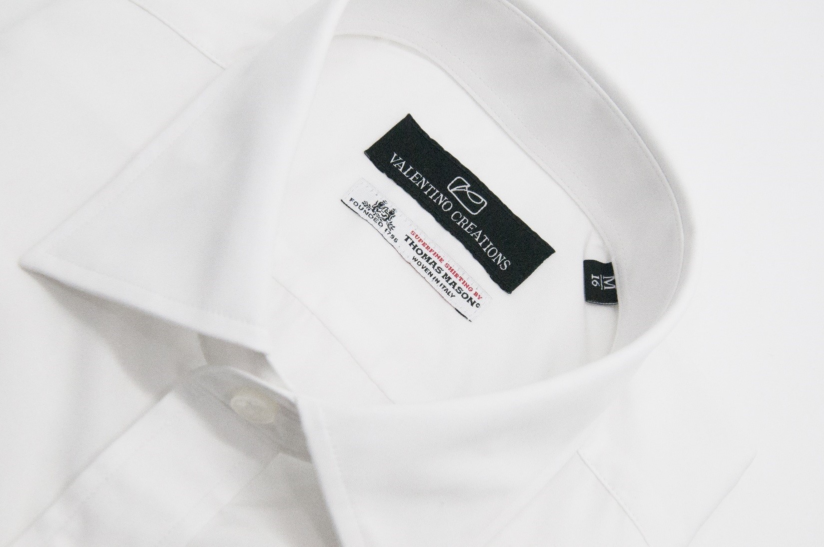 ao-valentino-nam-chinh-hang