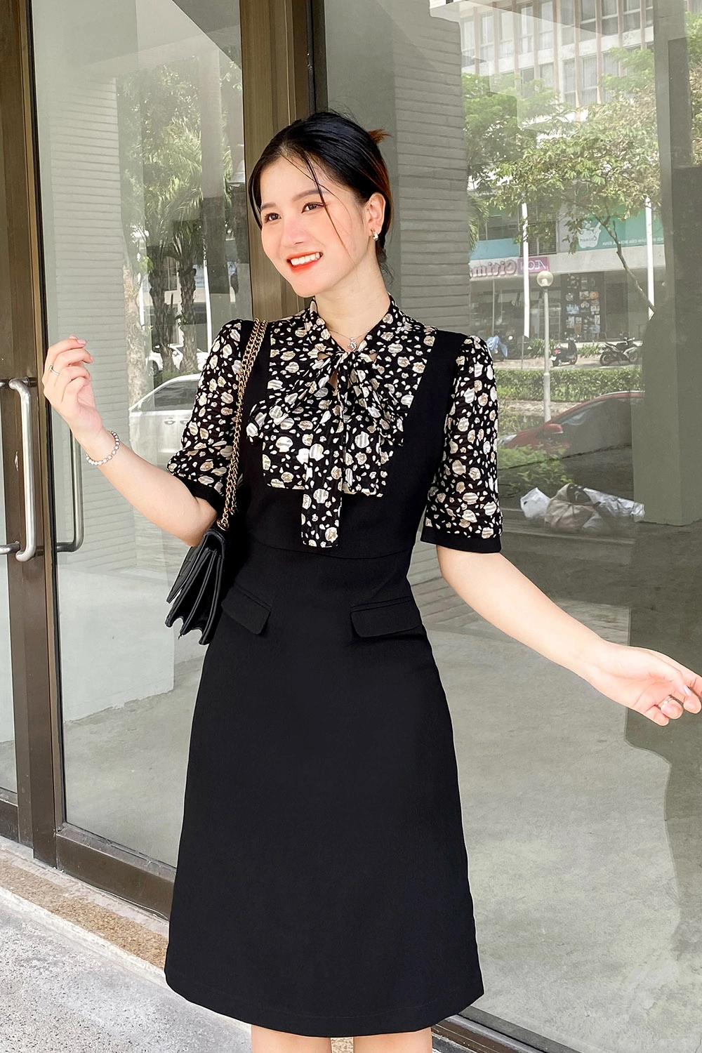 top-trang-phuc-cong-so