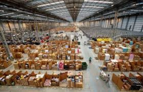 Kho-si-quan-ao-quang-chau