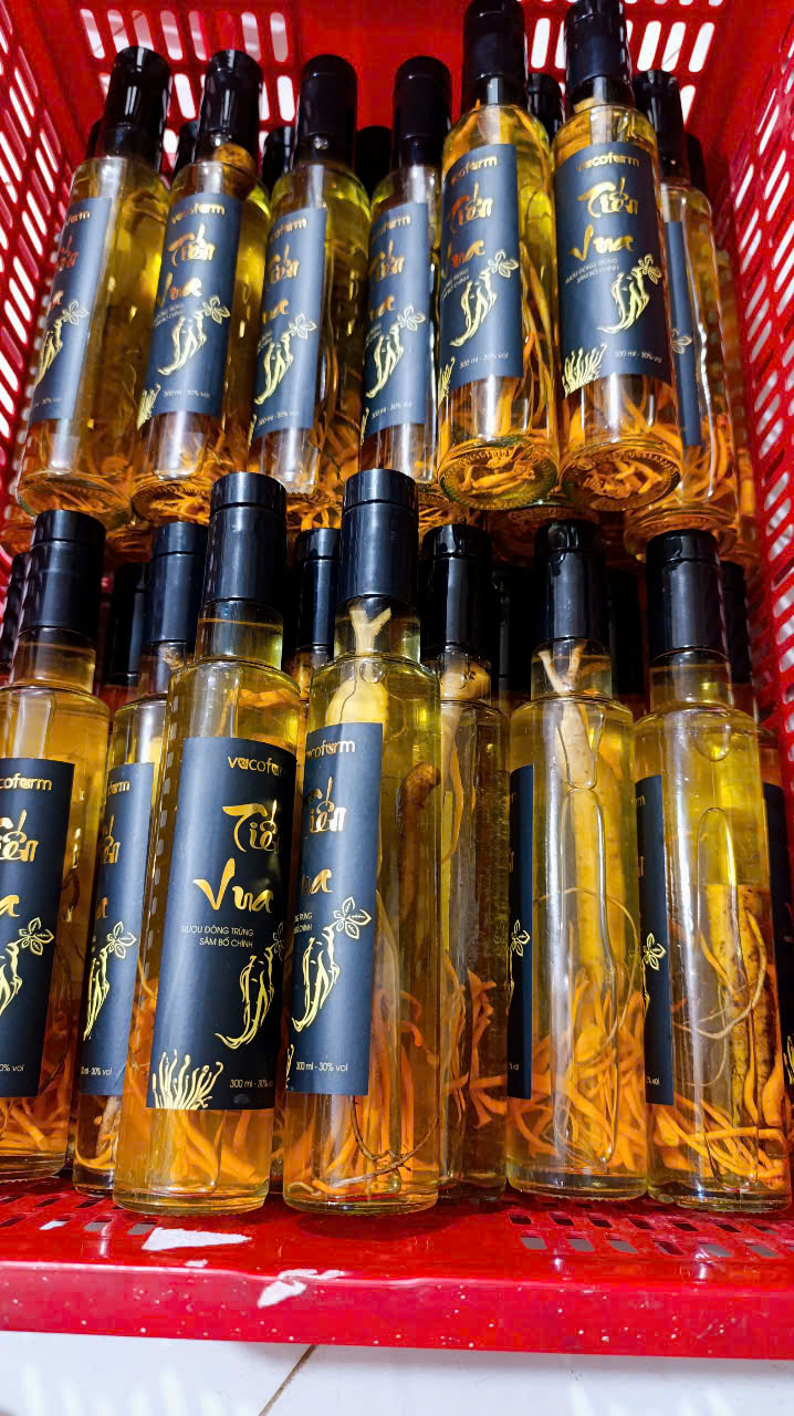 CẶP RƯỢU TIẾN VUA - Hộp gỗ