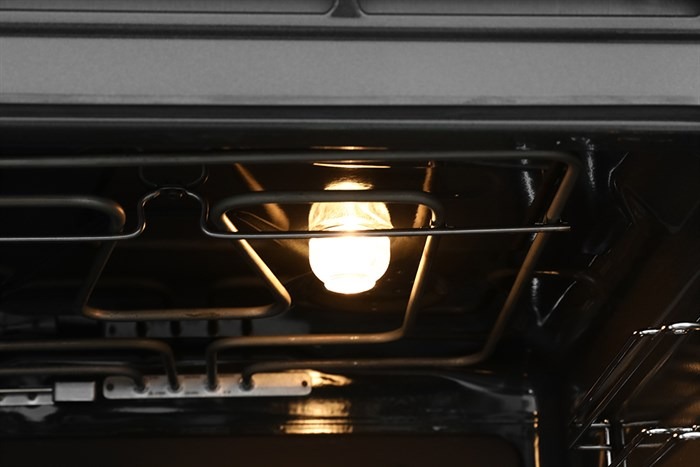 Lò nướng âm Bosch HBG536EB3 71 lít