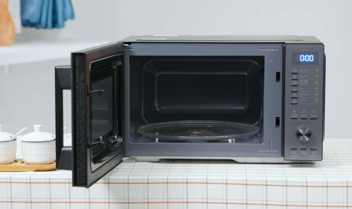 Lò vi sóng có nướng Electrolux 25 lít EMG25D22BM