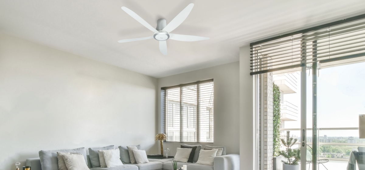 Quạt Trần 5 cánh Panasonic có điều khiển F-60TDN