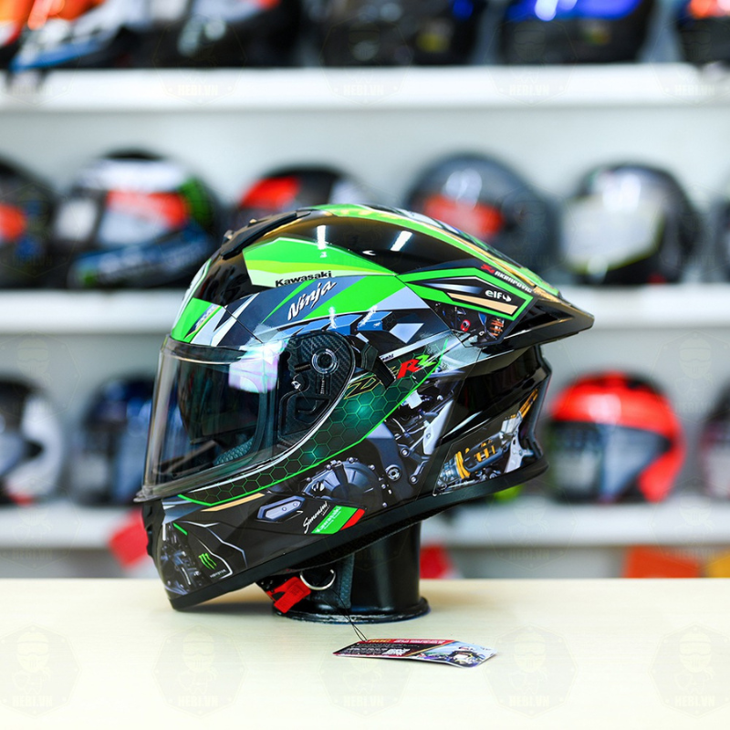shoei green helmet GT-Air 3 Mike Full Face Motorcycle aerodynamic silhouette and ECE 22/06 homologation Shoei RF-1400 Motorcycle Helmet Capriccio