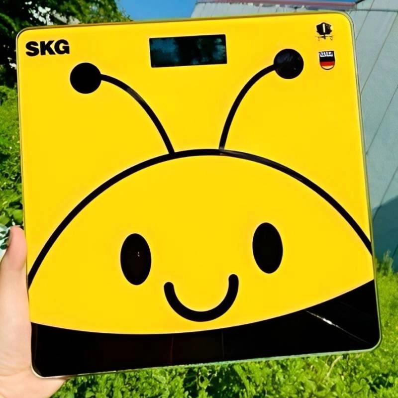 Cân Điện Tử Sức Khỏe Hình Chú Ong 5
