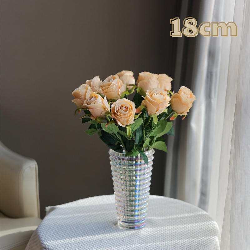 Lọ Hoa Thủy Tinh Trắng Sóng Tầng 18CM 5