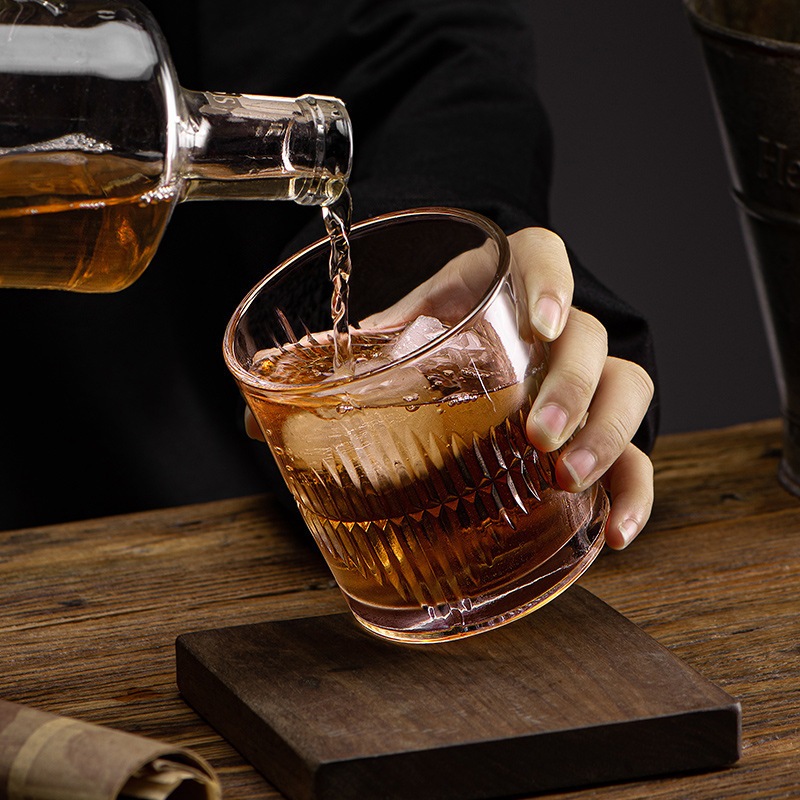 Bộ 6 Cái Ly Thủy Tinh Viền Vàng Hoa Văn Tròn Nổi 5