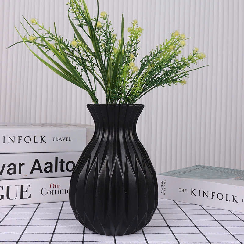 Lọ Họa Dạng Bầu Họa Tiết Sọc 4