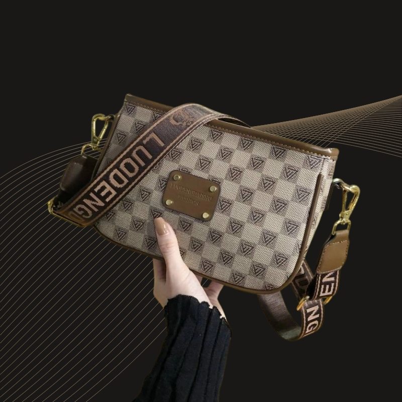 Túi Đeo Chéo Thời Trang LuoDeng LV-5