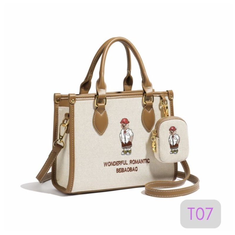 Túi Xách Tay Đeo Chéo Hoạ Tiết Gấu Kèm Túi Cao cấp 5