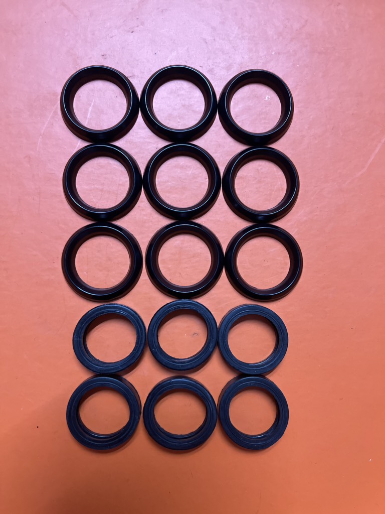 Phốt đầu bơm 1hp ( Lúp pê 28mm )