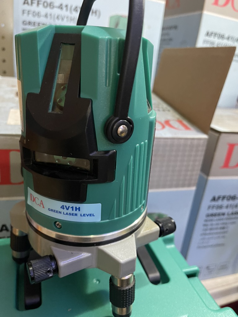 MÁY ĐO MỨC CÂN BẰNG TIA LASER XANH DCA AFF06-41 5 tia xanh