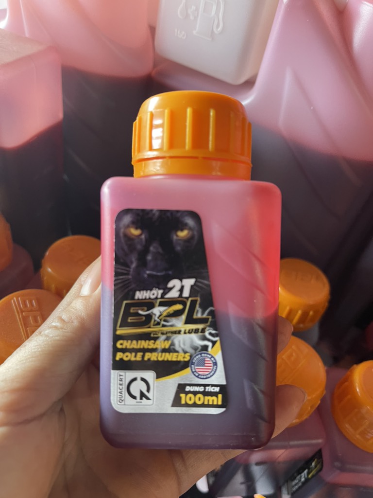 Nhớt 2Thì BPL combo 2chai x 100ml dùng pha xăng sử dụng cho máy phat cỏ máy cua