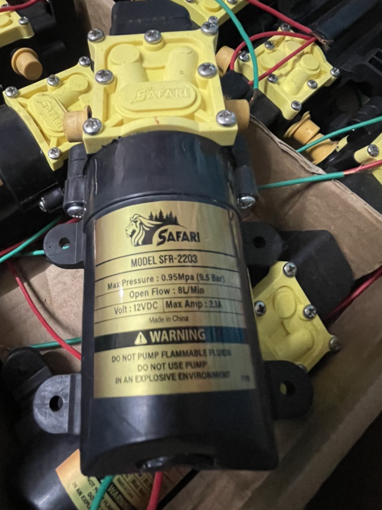 Bơm đơn SAFARI 12V dùng thay thế bộ bơm bình xịt điện, chế phun sương, xịt tưới lan