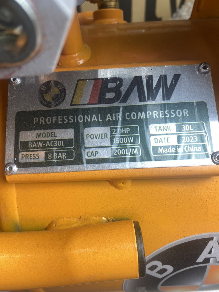 Máy nén khí không dầu 30L BAW-AC30L