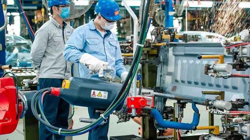 “Cửa sáng” cho sản xuất công nghiệp Việt trong năm 2024?