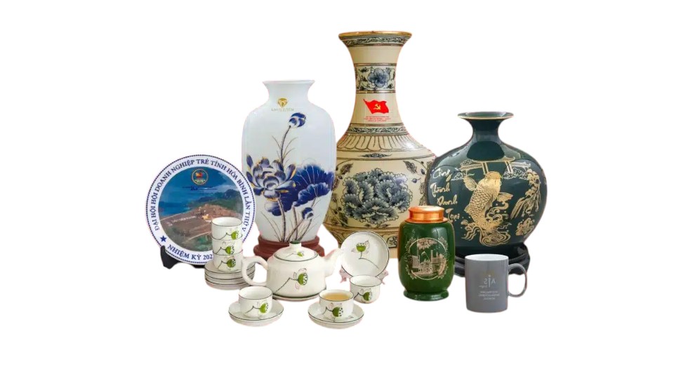 Quà Tặng Gốm Sứ Dành Cho Đại Hội – Chọn Lựa Tinh Tế & Ý Nghĩa