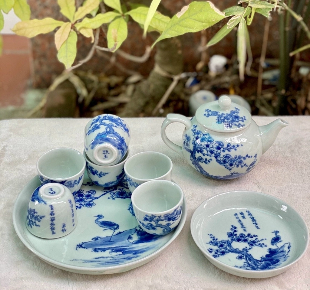 Bộ Ấm Chén Men Lam Bát Tràng