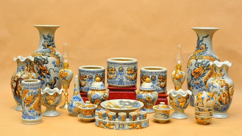 Bộ Đồ Thờ Gốm Sứ Bát Tràng Vẽ Vàng Cao Cấp