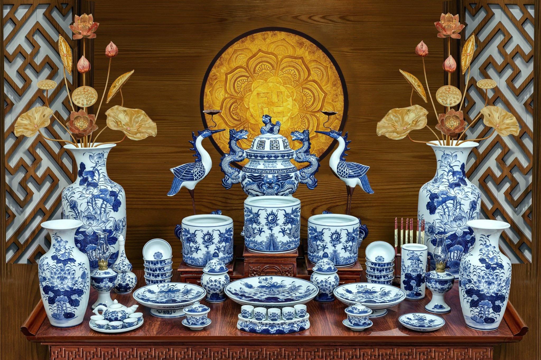 Điều Cần Tránh Khi Di Chuyển Bàn Thờ - Gốm Sứ Phúc Lộc Viên Minh