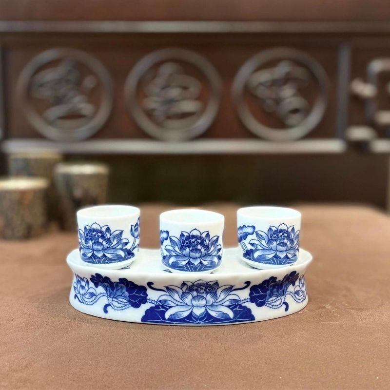 Kỷ Thờ 3 Chén Gốm Sứ Bát Tràng