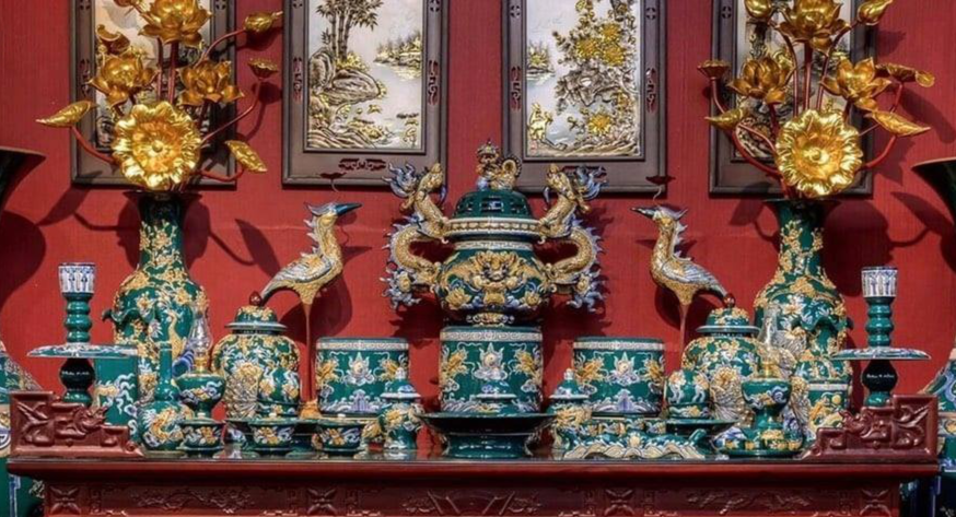 Màu Sắc Gốm Sứ Thờ Cúng Hợp Người Mệnh Mộc - Gốm Sứ Phúc Lộc Viên Minh