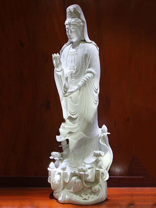 Tượng Phật Bà Quan Âm - Gốm Sứ Phúc Lộc Viên Minh