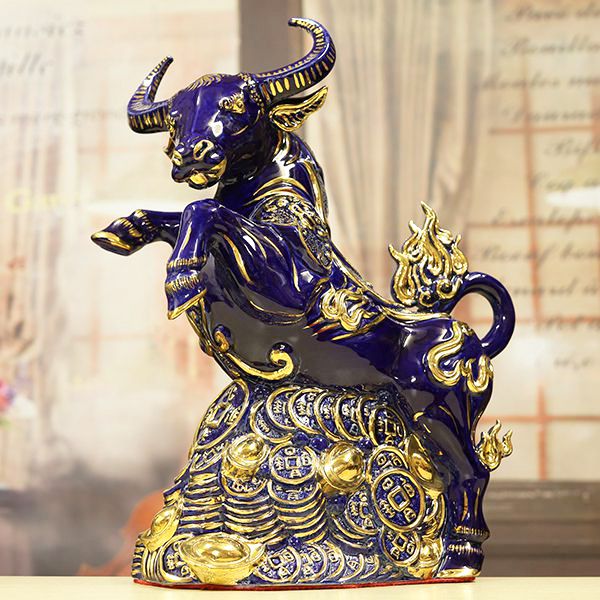 Tượng Trâu Phong Thủy - Gốm Sứ Bát Tràng Cao Cấp