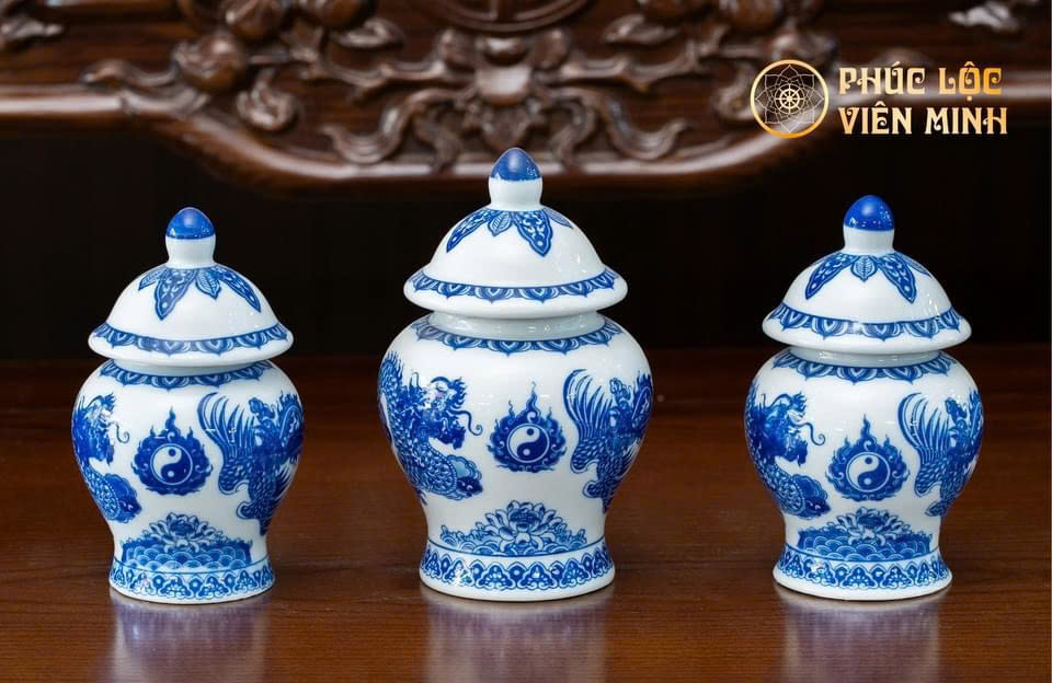Chóe Thờ Họa Tiết Sen Men Lam Gốm Sứ Bát Tràng - Phúc Lộc Viên Minh