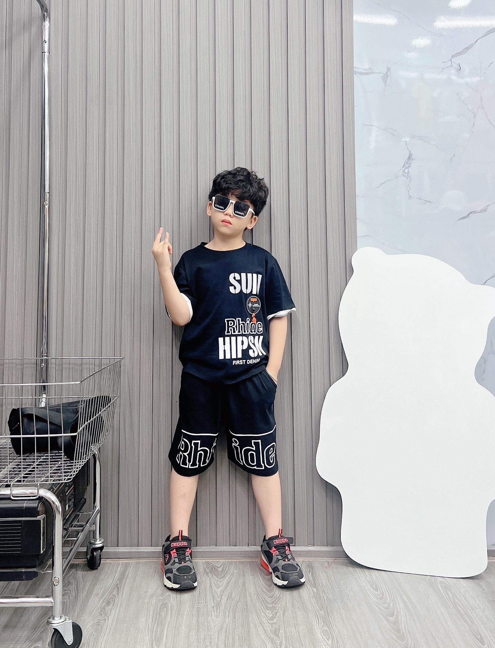 Bộ bé trai cotton in hình Logo siêu nhân (26-42kg)