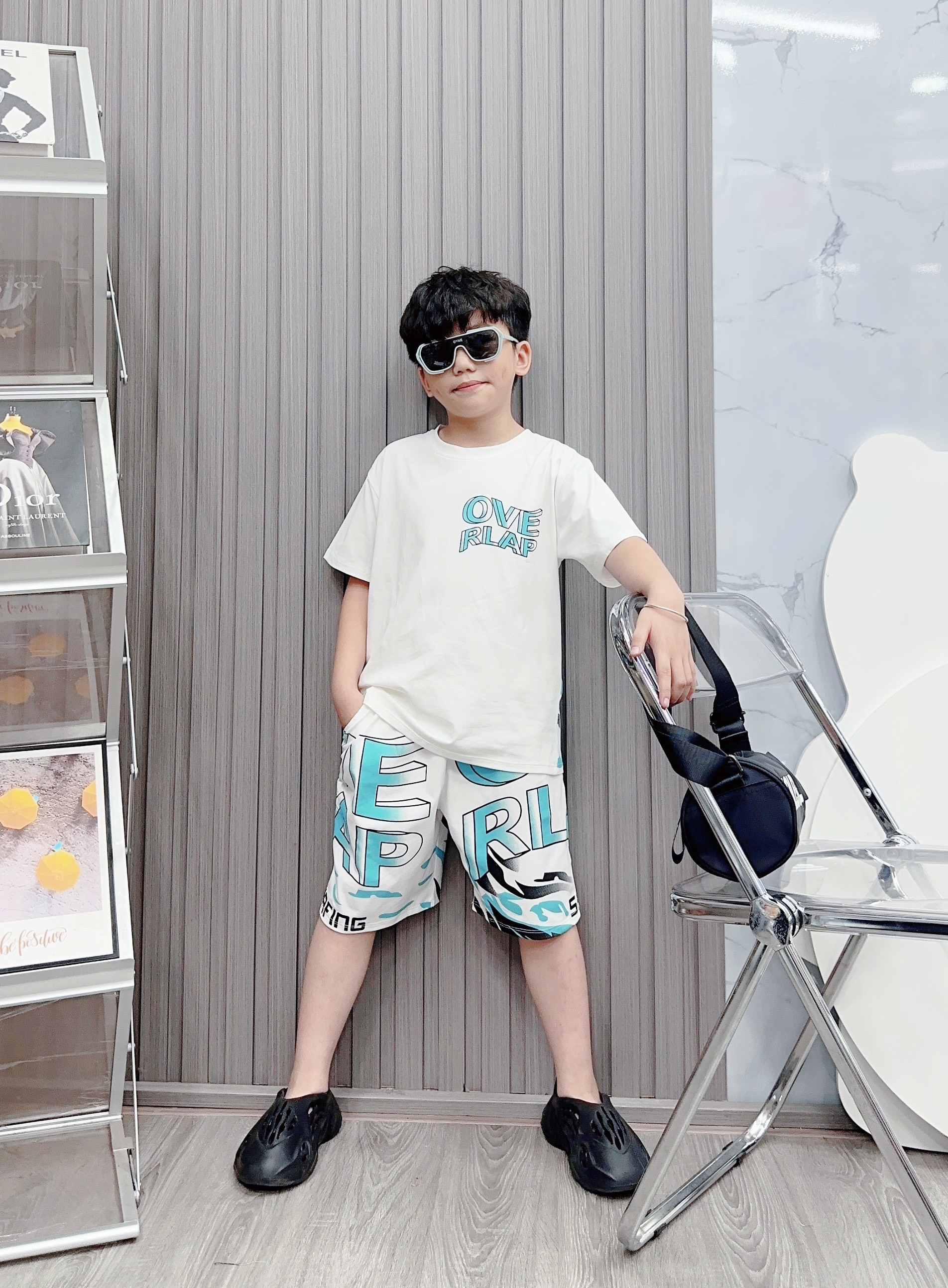 Bộ bé trai cotton in hình OVELAP (26kg-42kg)