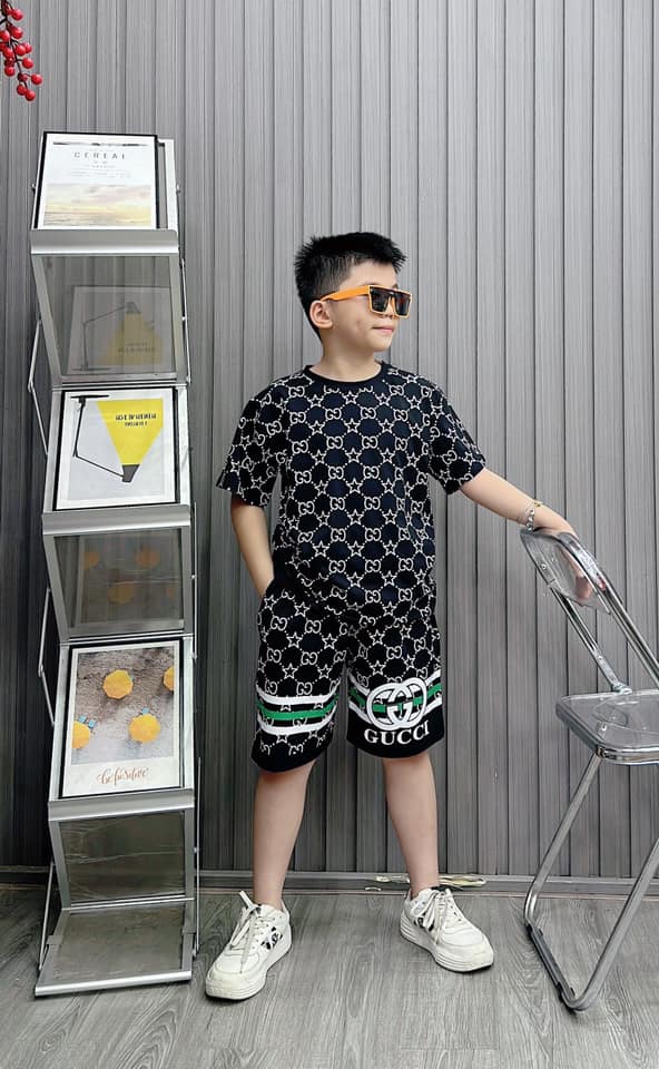 Bộ bé trai cotton in hình  Gucci in full ngôi sao(39kg-62kg)