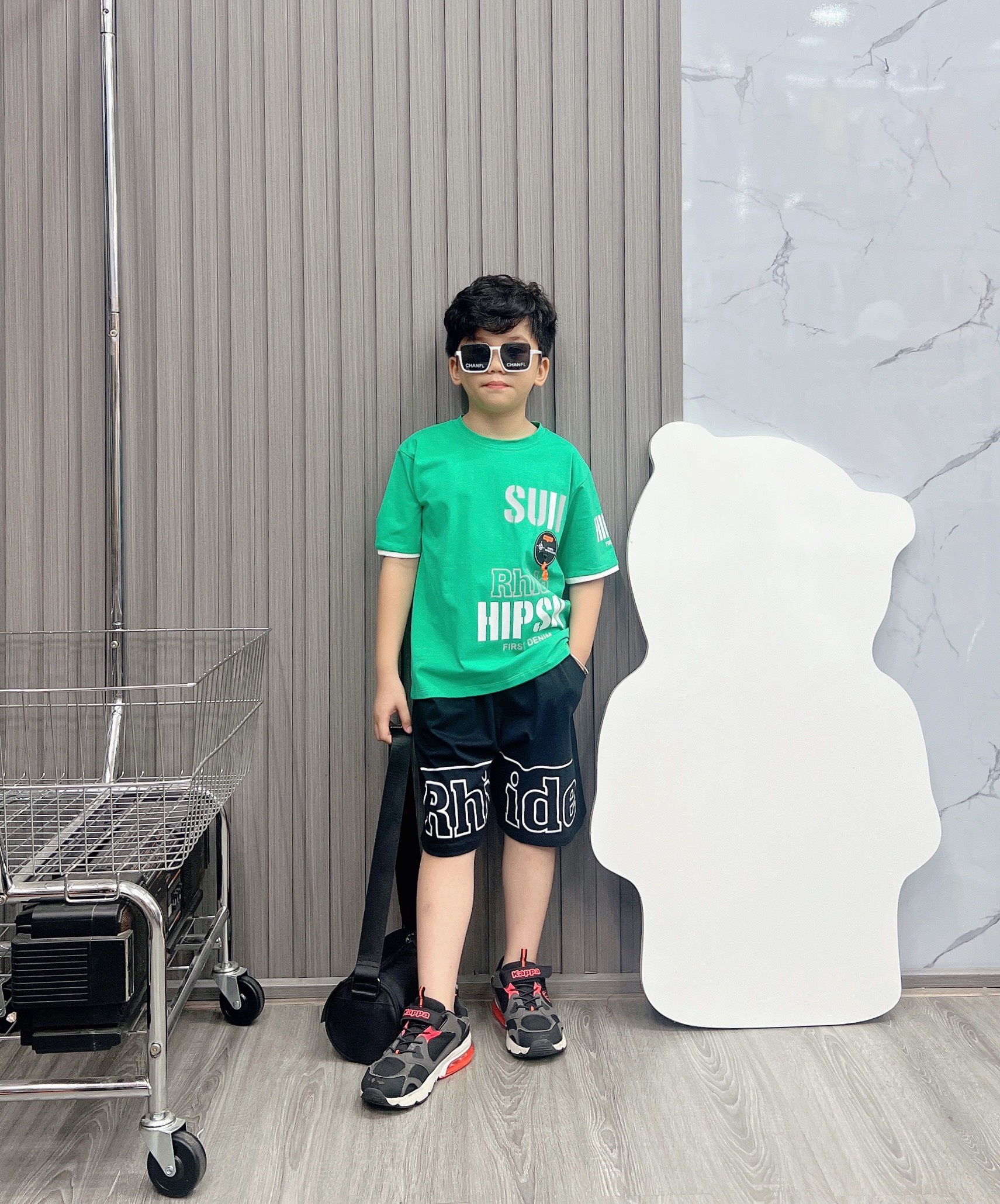 Bộ bé trai cotton in hình Logo siêu nhân (26-42kg)