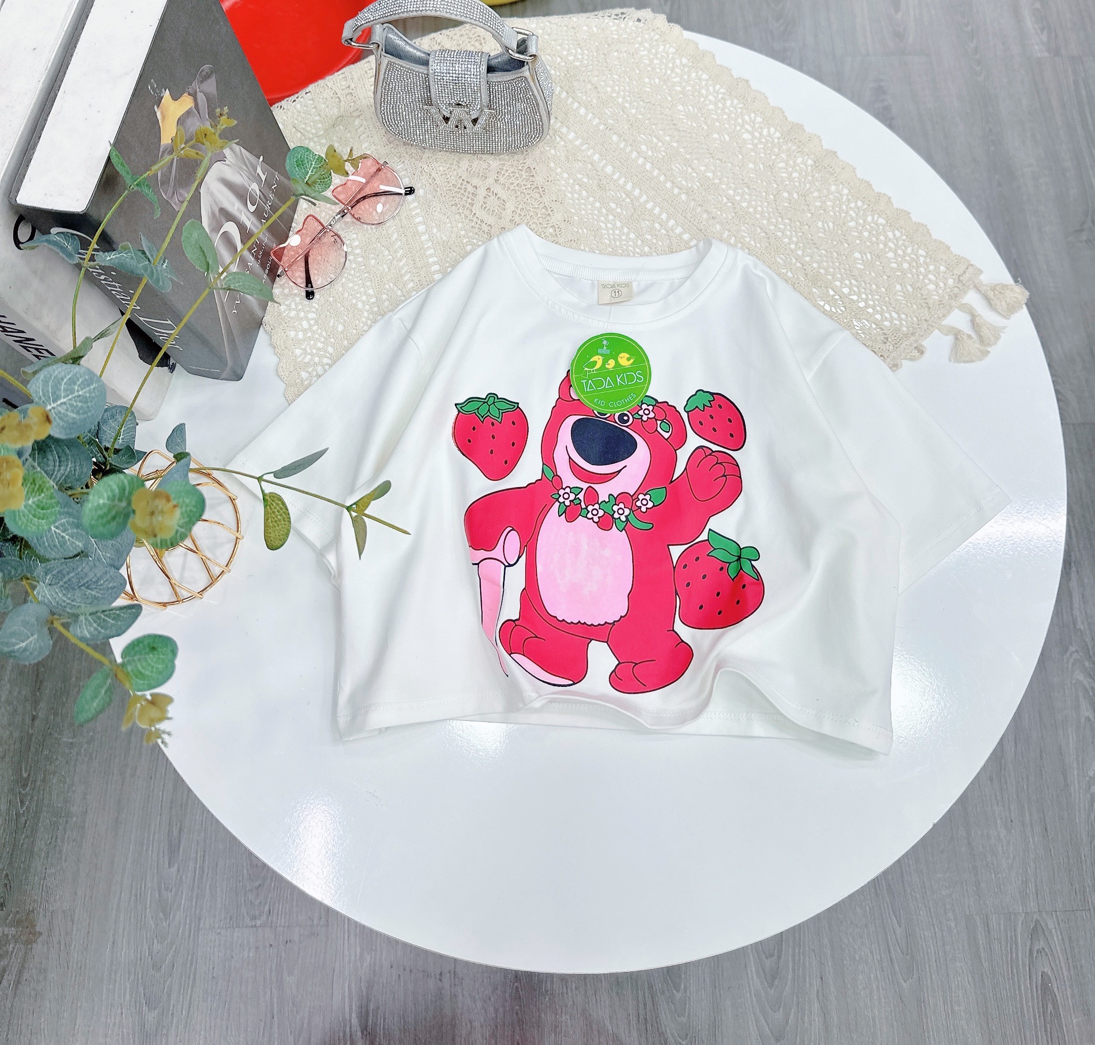 Áo Croptop gấu dâu (40-65Kg)