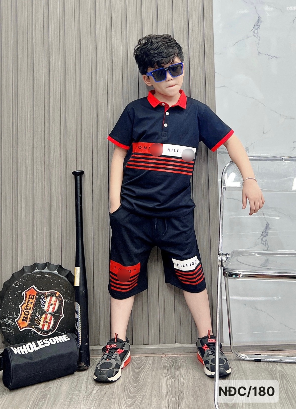 Bộ bé trai cotton cổ trụ in hình Tomy (11-25kg)