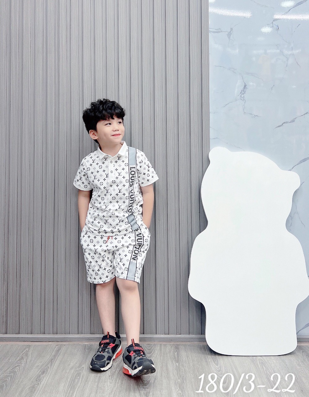 Bộ trụ bé trai cotton in hình  LV (11-25kg)