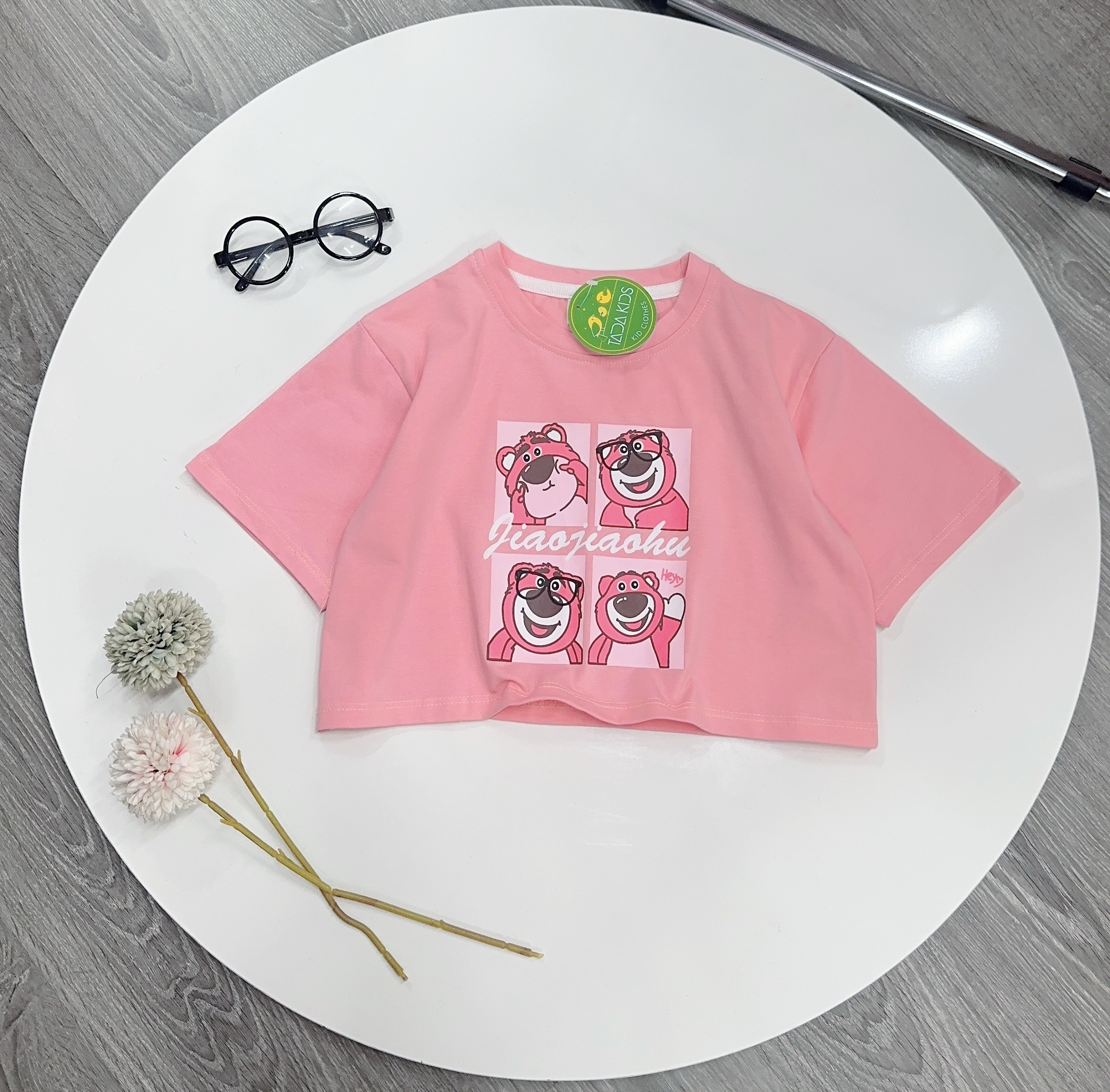 Áo Croptop 4 Gấu Dâu (đại)
