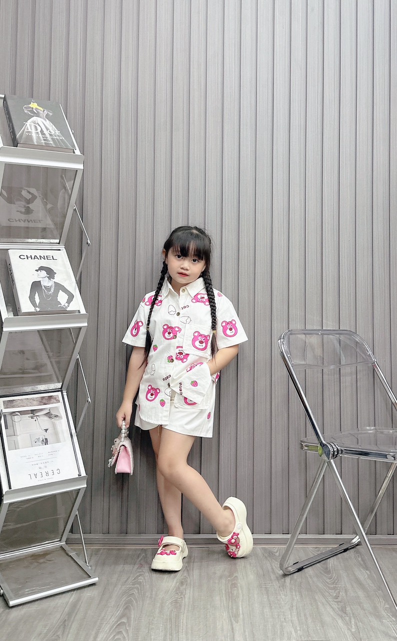 SET BỘ KAKI MỀM MỊN IN GẤU DÂU (SZ 8-23KG)