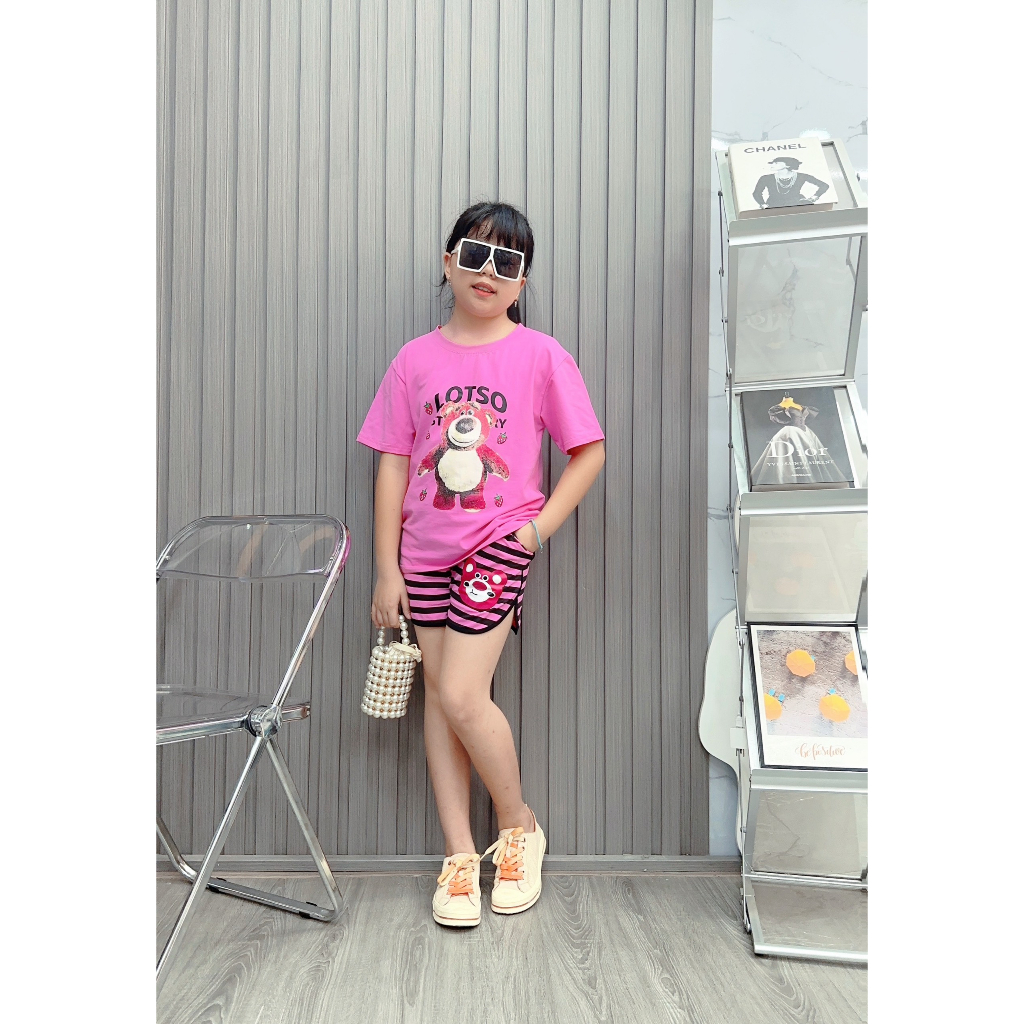 Bộ đùi bé gái in sọc gấu dâu (12- 60Kg)