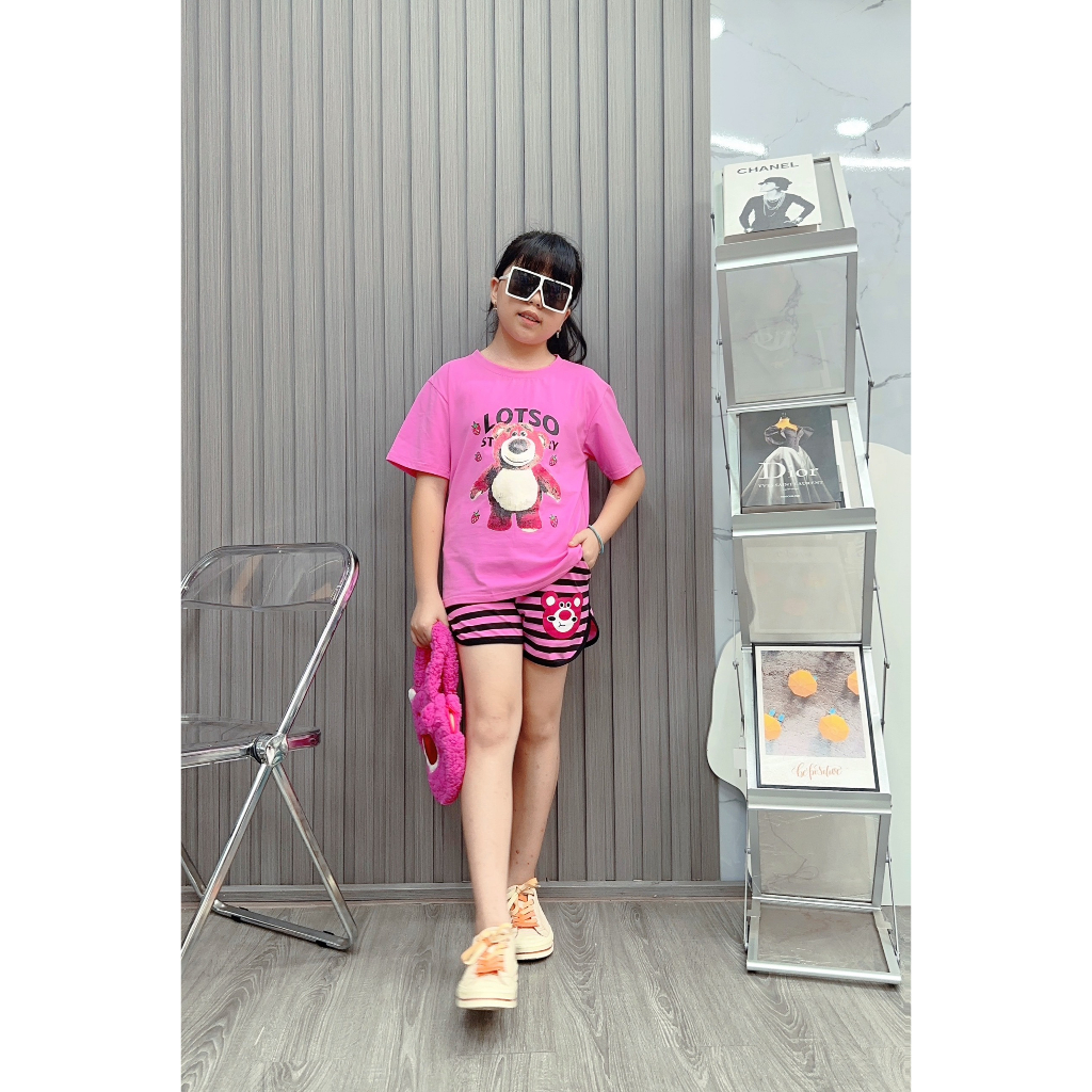 Bộ đùi bé gái in sọc gấu dâu (12- 60Kg)