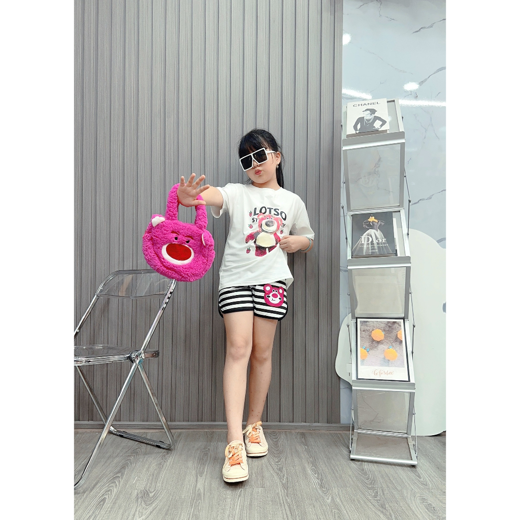 Bộ đùi bé gái in sọc gấu dâu (12- 60Kg)