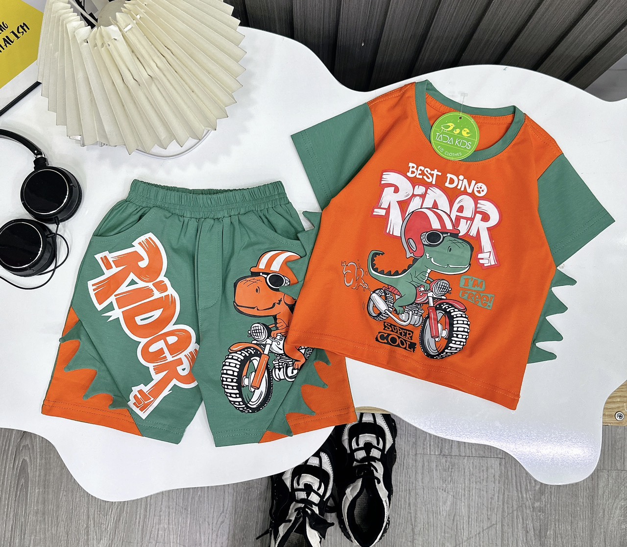 Bộ thú khủng long in chữ RIDER cho bé từ 25-38Kg