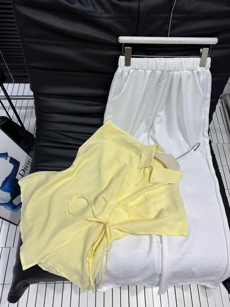 SET ÁO VÀNG QUẦN SUÔNG NỮ(XẢ 99k)