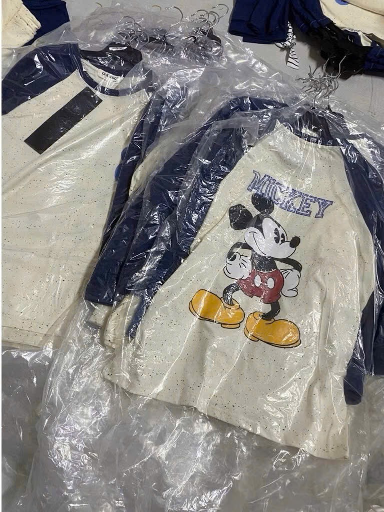 ÁO PHÔNG MICKEY DÀI TAY NỮ THU ĐÔNG SẴN