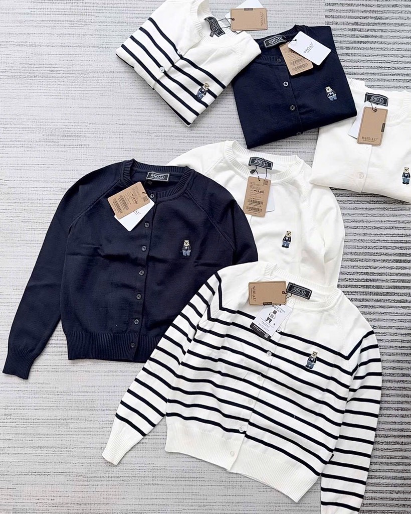 ÁO LEN CADIGAN GẤU WHO.AUU HOT HIT NỮ