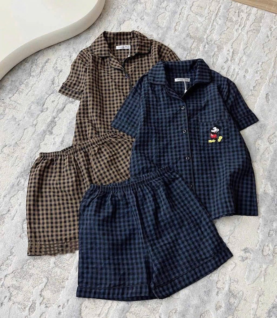 BỘ PIZAMA CỘC KẺ IN MICKEY NỮ SẴN (SALE 70k)