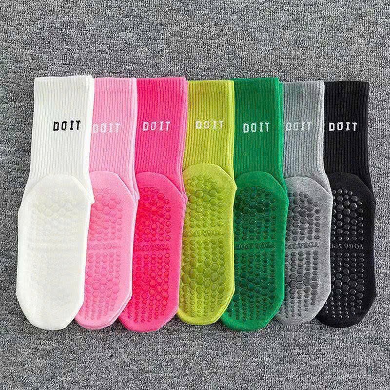 ĐỒ LÓT - SET 7 ĐÔI TẤT THỂ THAO CHỐNG TRƠN NỮ