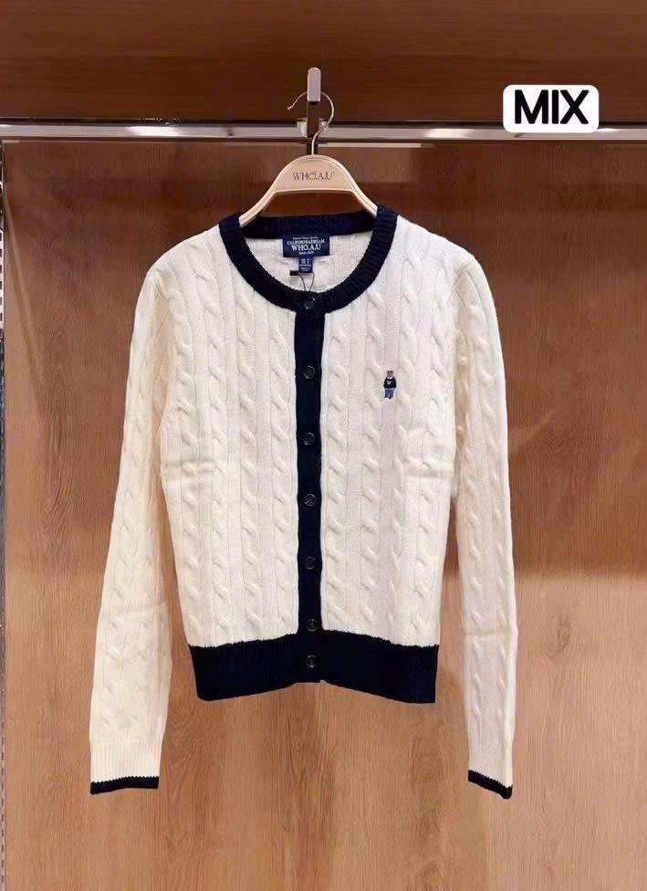 ÁO LEN CARDIGAN GẤU WHO TRẮNG VIỀN ĐEN NỮ THU ĐÔNG