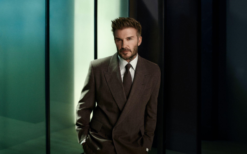 Lên đồ cùng giày tây lịch lãm như cầu thủ David Beckham